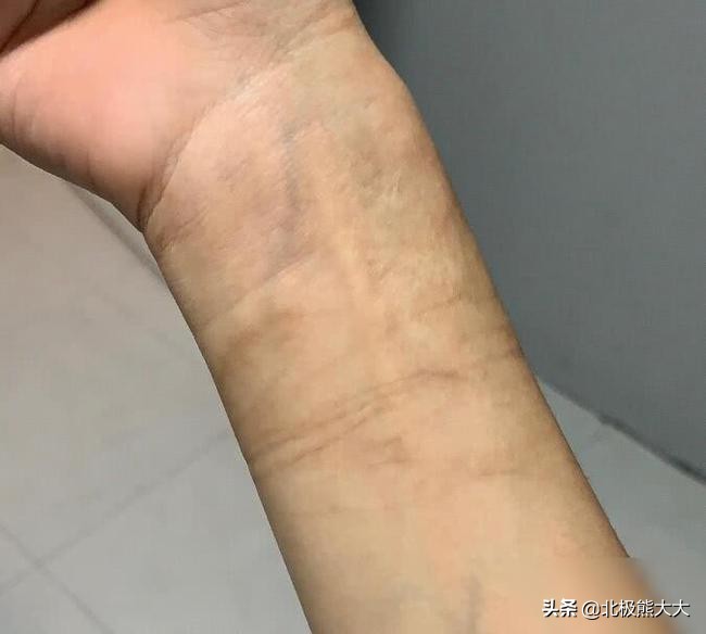 “南艺校花”刘露的毁灭史：天狂必有雨，人狂必有祸