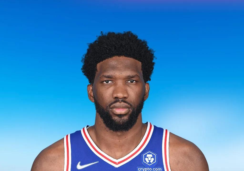 最强nba 哪些可以mvp(美媒根据先进的分析和影响指标，列出了常规赛MVP的12名热门人选)