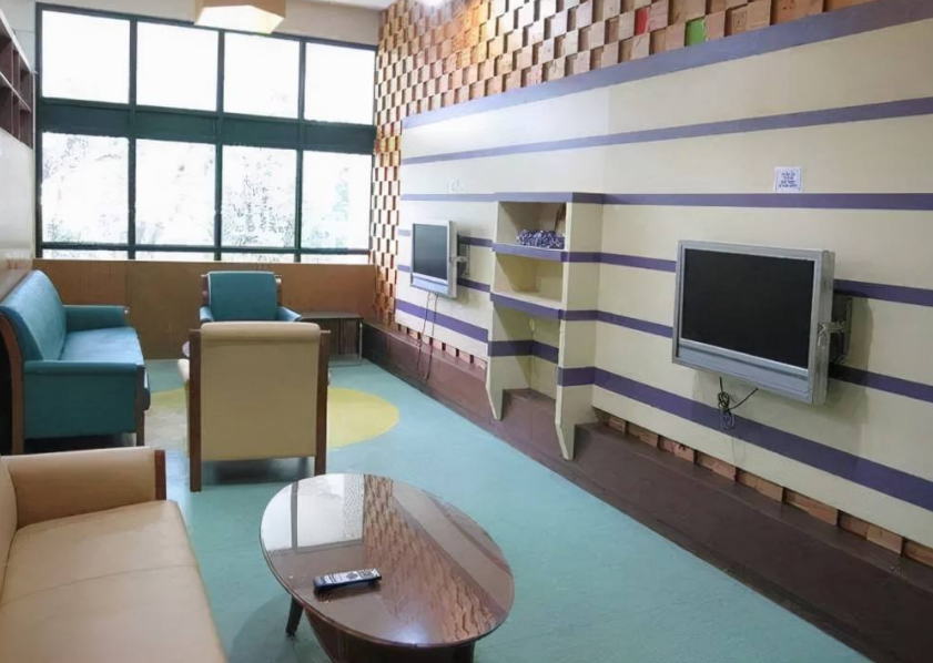 宿舍也分“三六九等”？北大和哈佛不在一个层次，网友：我去清华