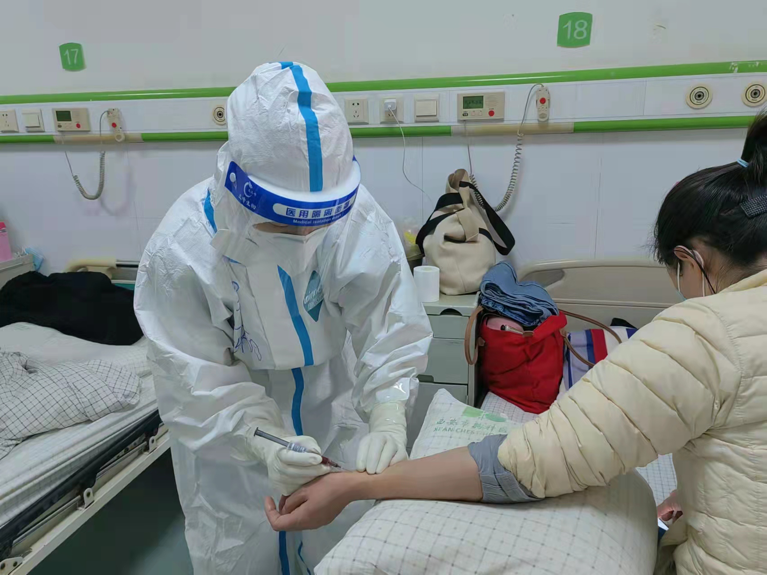西安市红会医院第一批定点医院收治医疗队纪实：别担心，我们都在