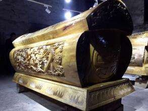 中国十大灵异事件，40年未解之谜，黄河透明棺材之谜