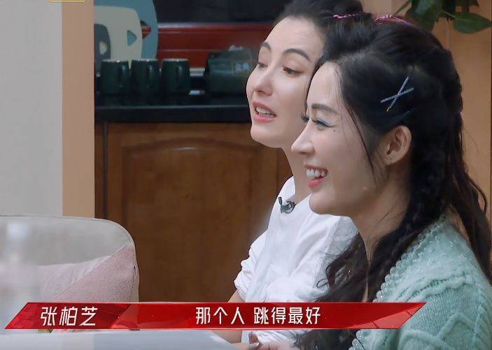 水滴鼻有多绝？张柏芝和汤晶媚同侧脸，才知天然脸和整容脸的区别