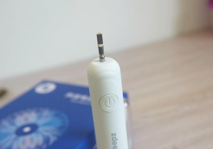每天使用左点声波电动牙刷 用2分钟来拯救一整天的好心情