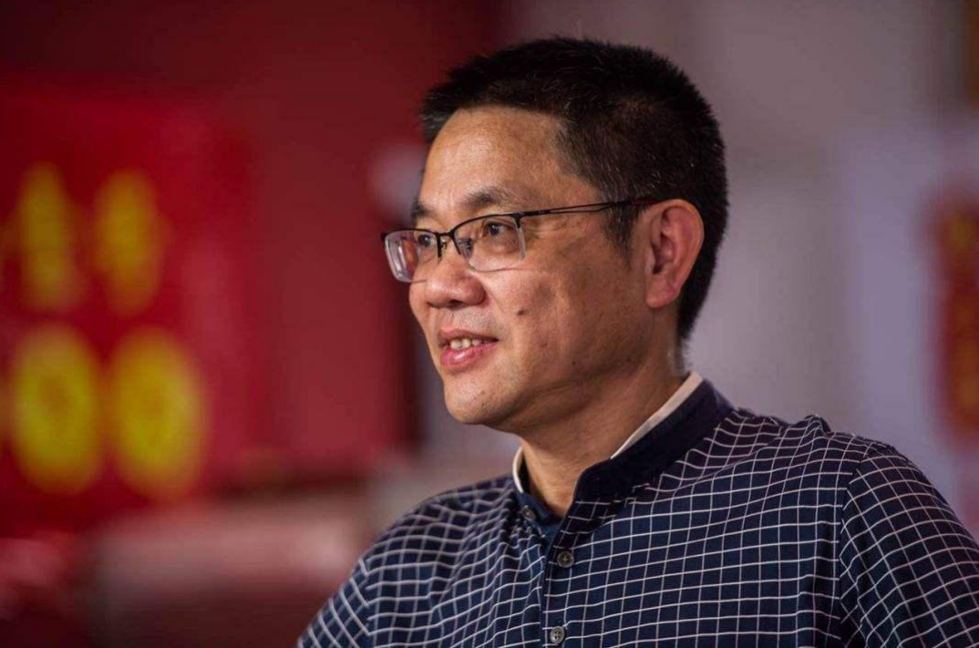 18年前，那个被迫当街杀猪卖肉的“北大才子”陆步轩，如今咋样了