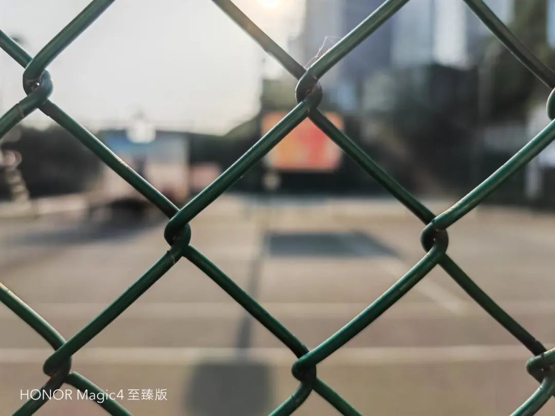 荣耀Magic4 至臻版测评：影像旗舰中的“傻瓜相机”