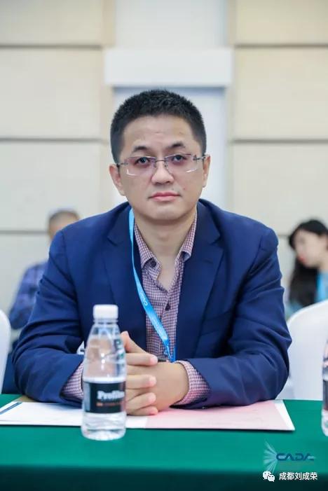 成都二手车直卖网：交易市场未来发展趋势深度分析报告
