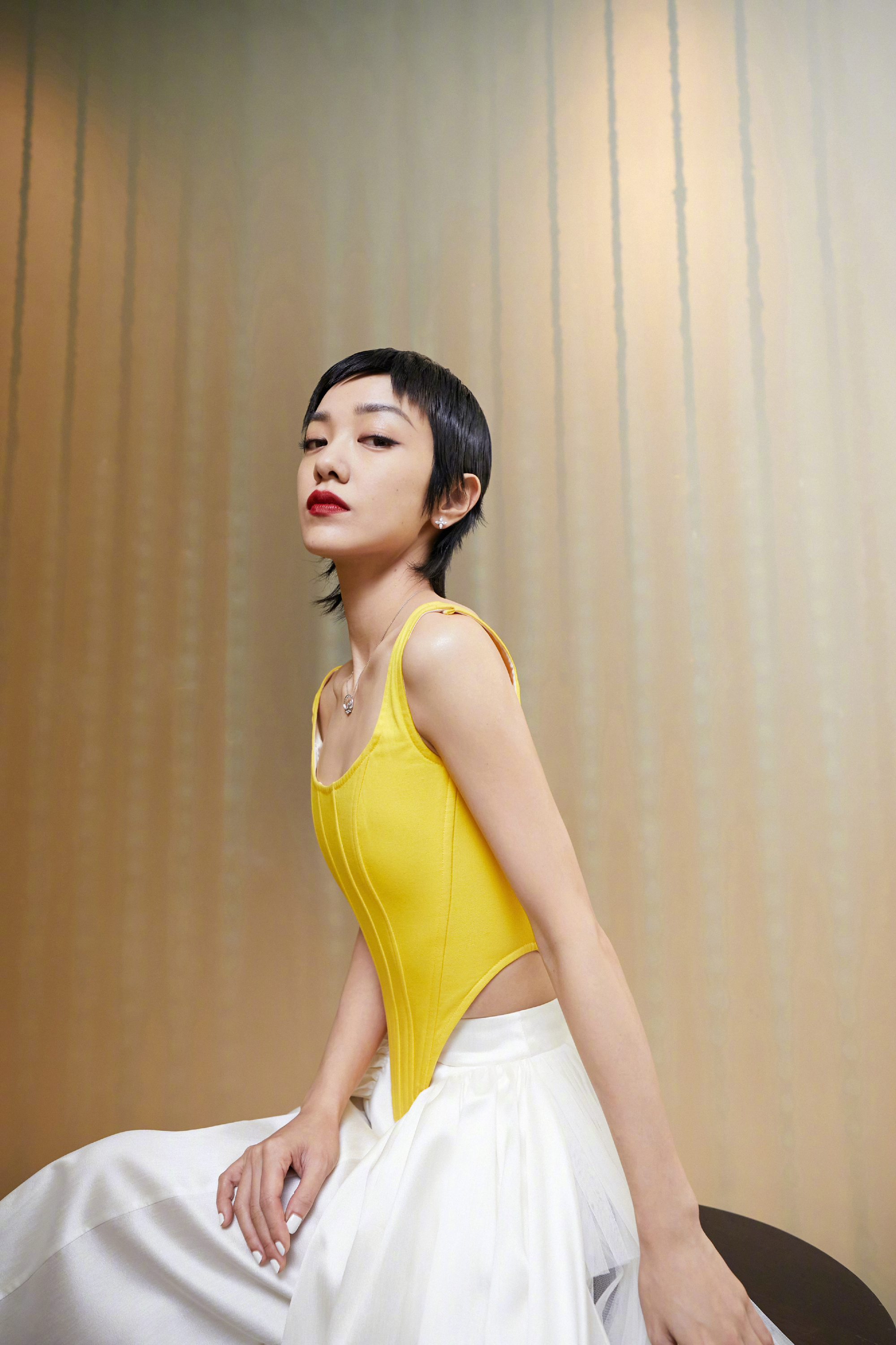 乘风破浪的奇葩造型，网友：得罪了造型师，才丑成这样