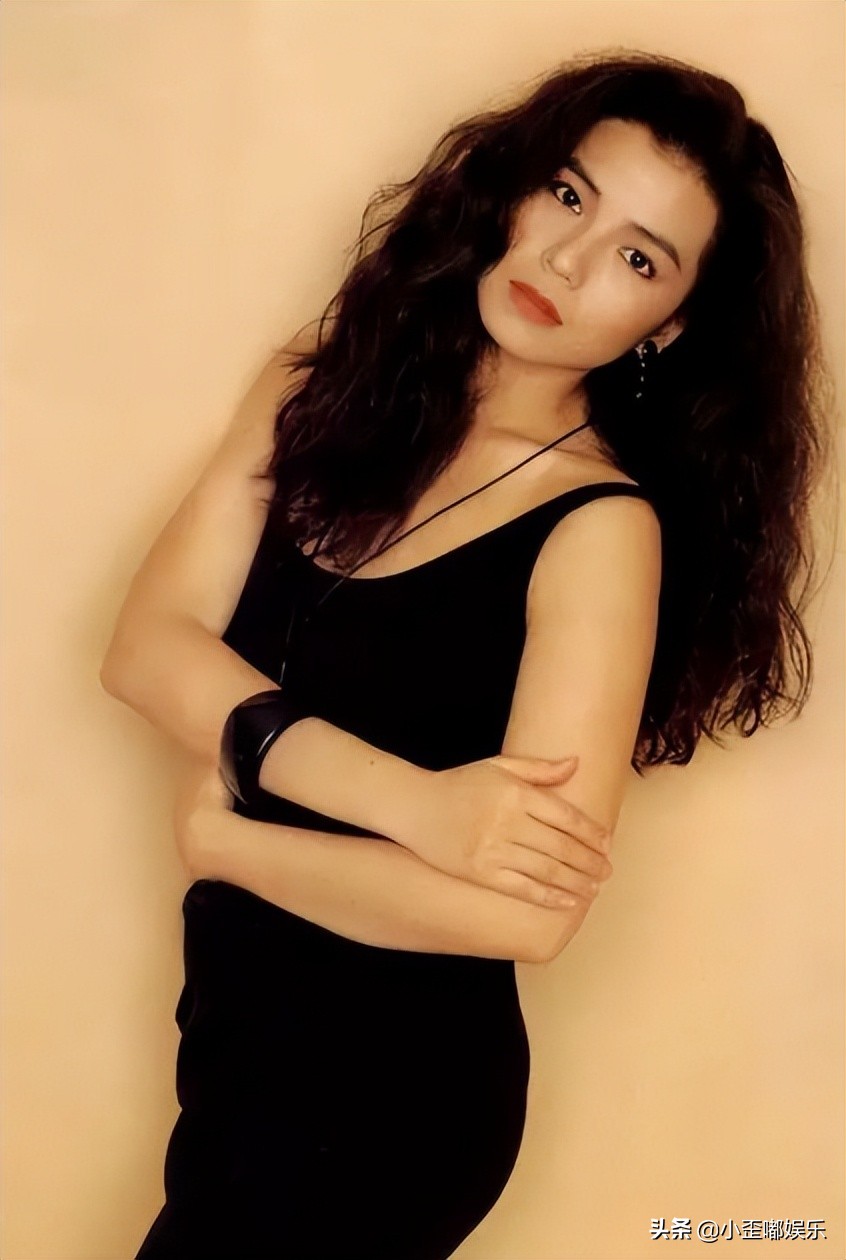 长着一张“风情万种”的脸，情史却简单干净的女明星，人不可貌相