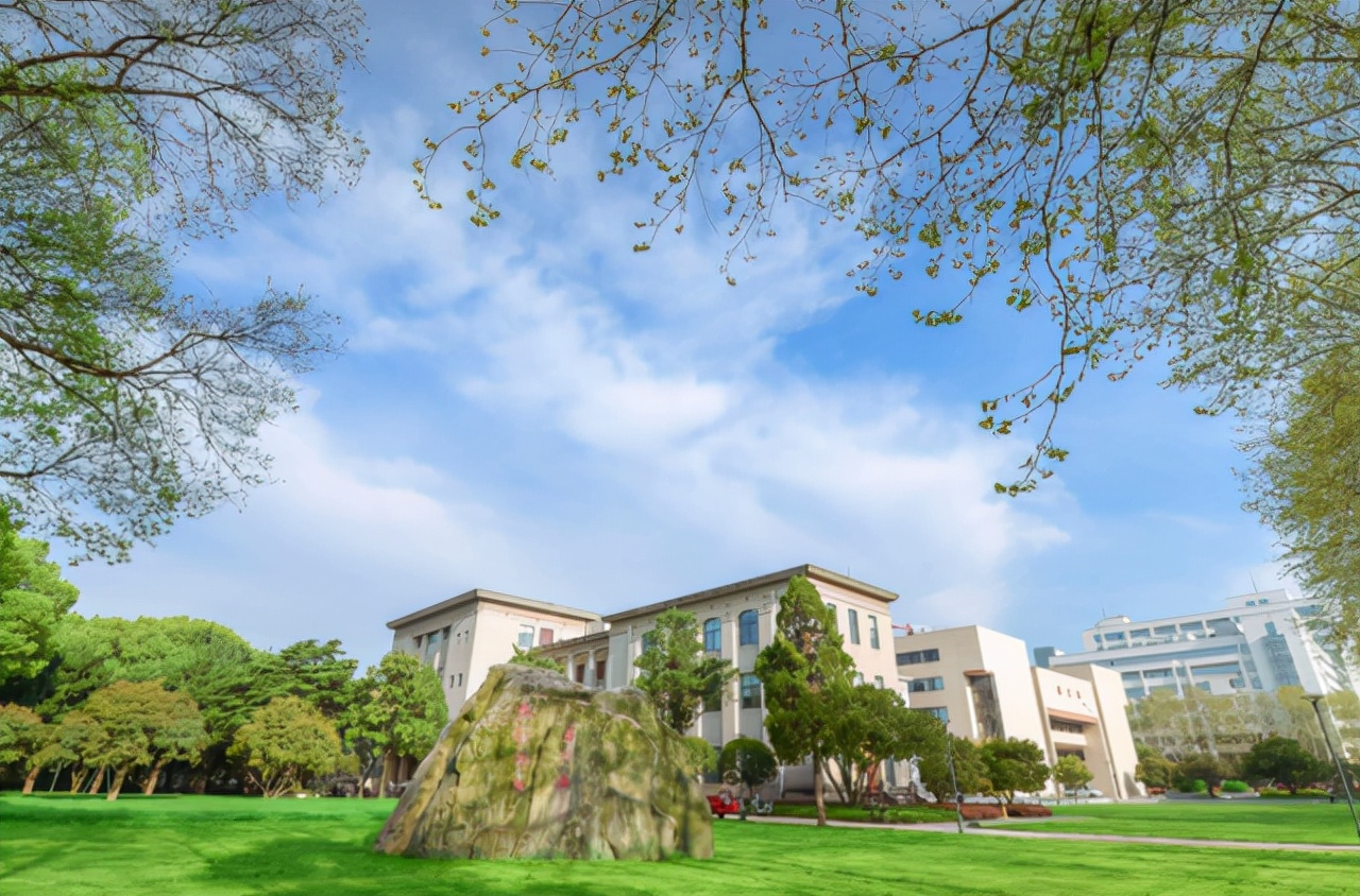 湖北省所有大学排名（2022湖北高校排名出炉）