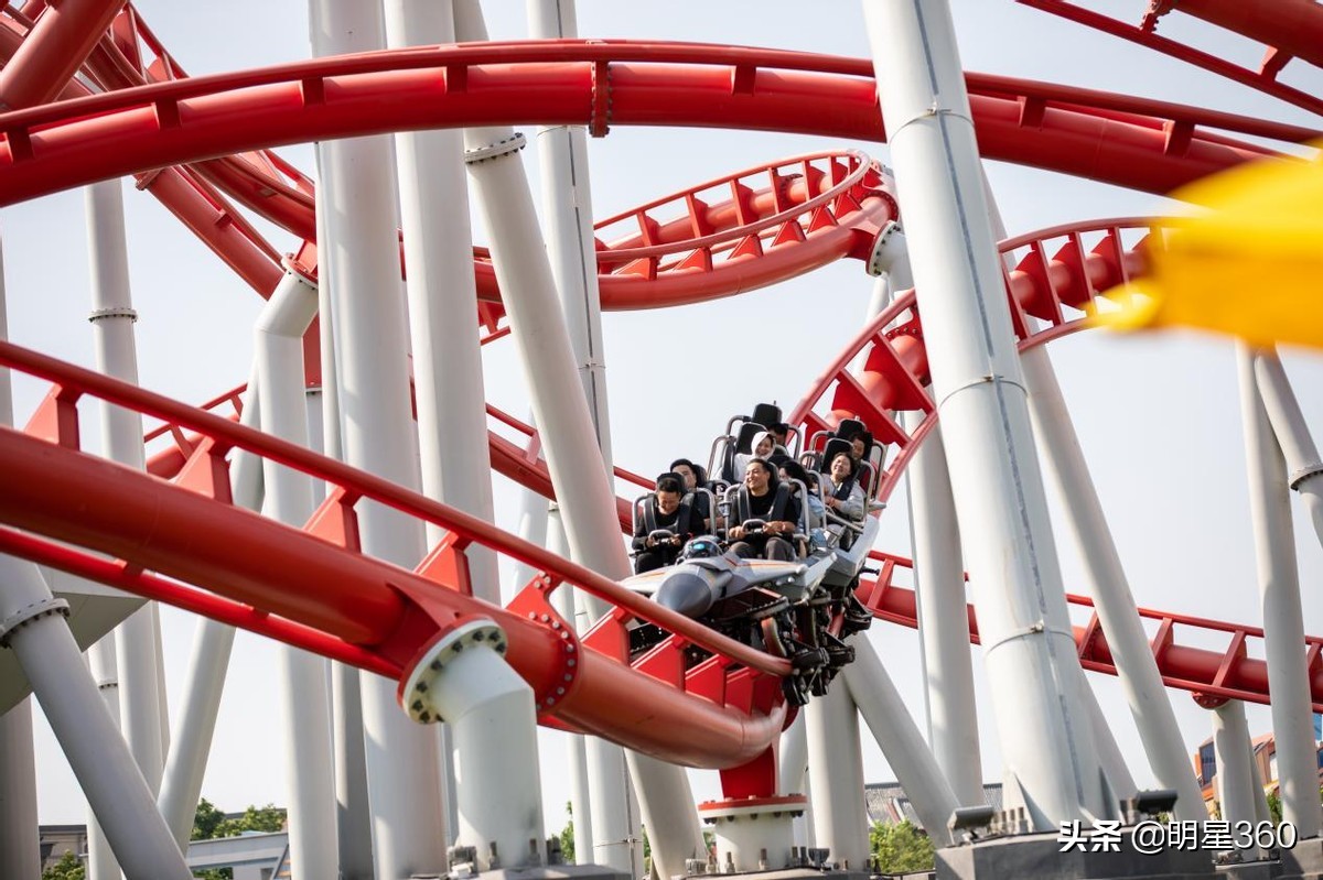 �������ض���������ҵӭ�� �߿Ƽ������ɫ����������