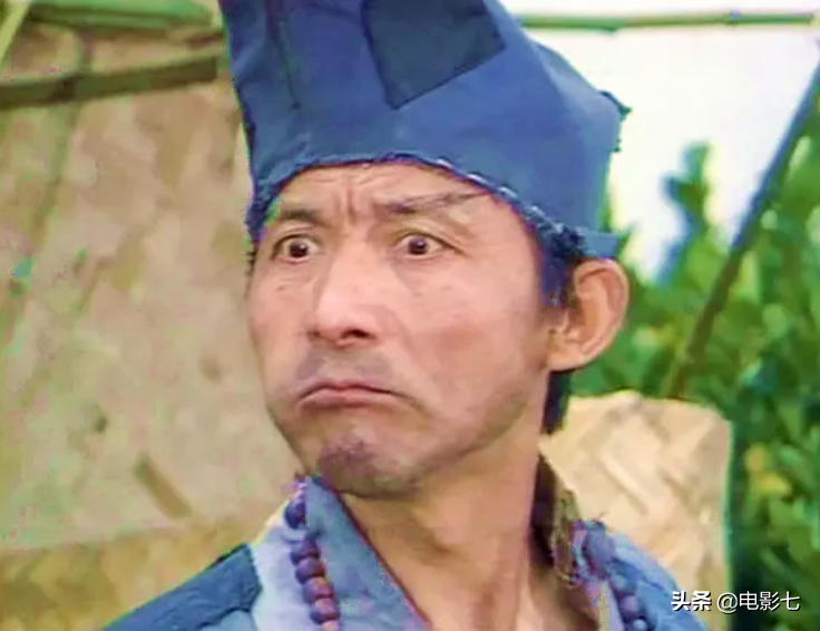 “凭一个角色走红”的5位演员，多年后境况悬殊，有人做直播带货