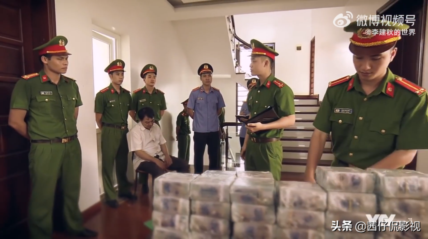 盘点10部反腐佳作，最高豆瓣9.1分，《人民的名义》都拍得保守了