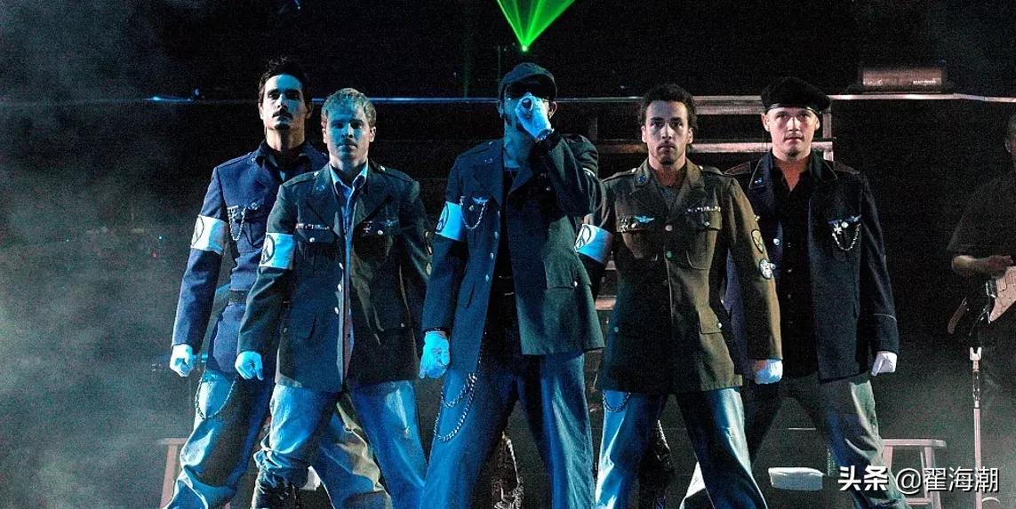 最早的“超级网红”：从一唱成名到黯然退场