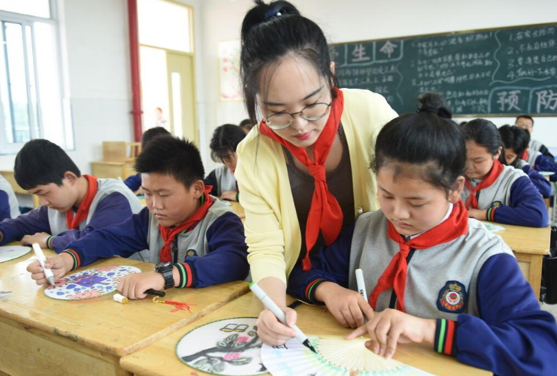 教育部出新规：将推行优质教师轮岗制，“一校定终身”现象被打破