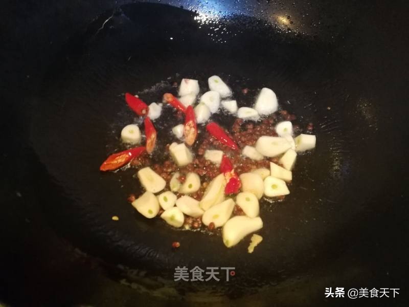 家常嘎鱼这样做，肉嫩味美，看着都馋人