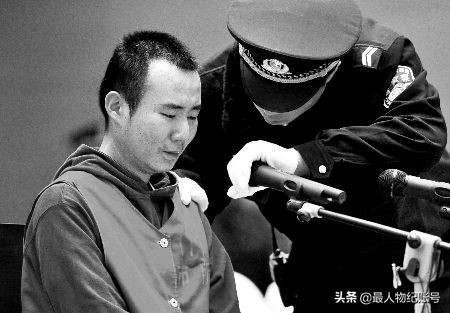 回顾药家鑫案：大学生驾车撞人刺死伤者，原生家庭的教育值得深思