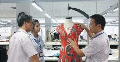 秒优x杭州十强女装生产企业“杰丰”，打造业内领先智能工厂标杆