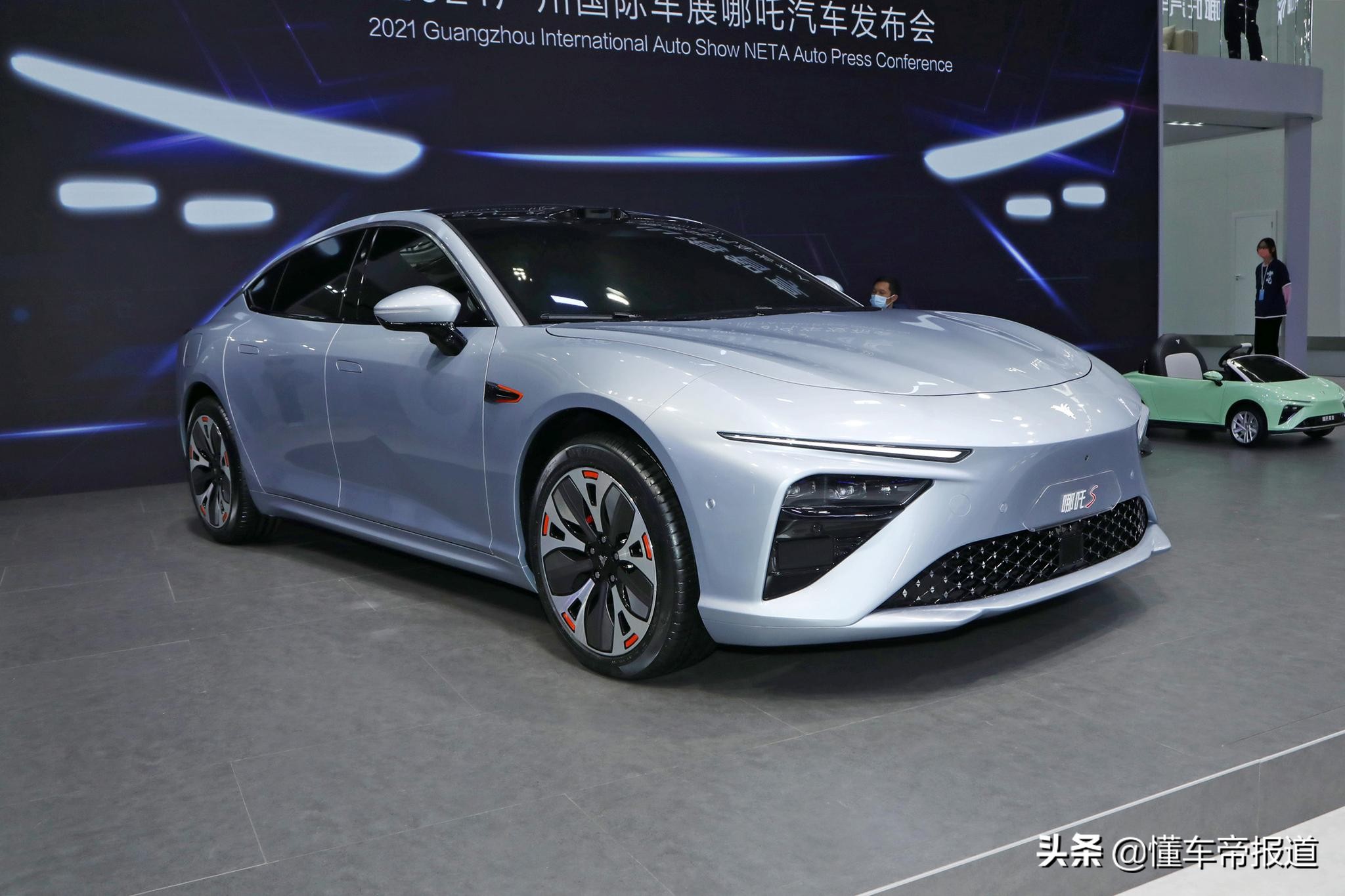 观察｜价格大猜想1：机甲龙之后，沙龙下一款车要卖到50万元？