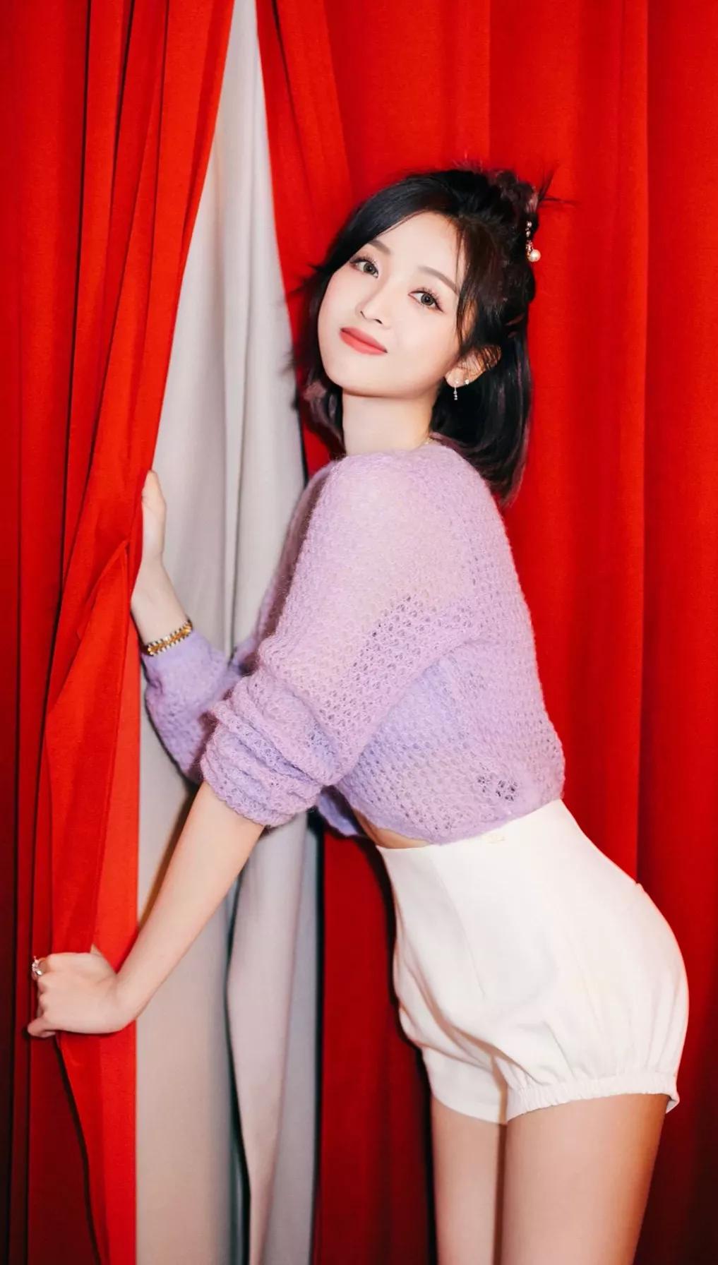 吴宣仪日常穿搭