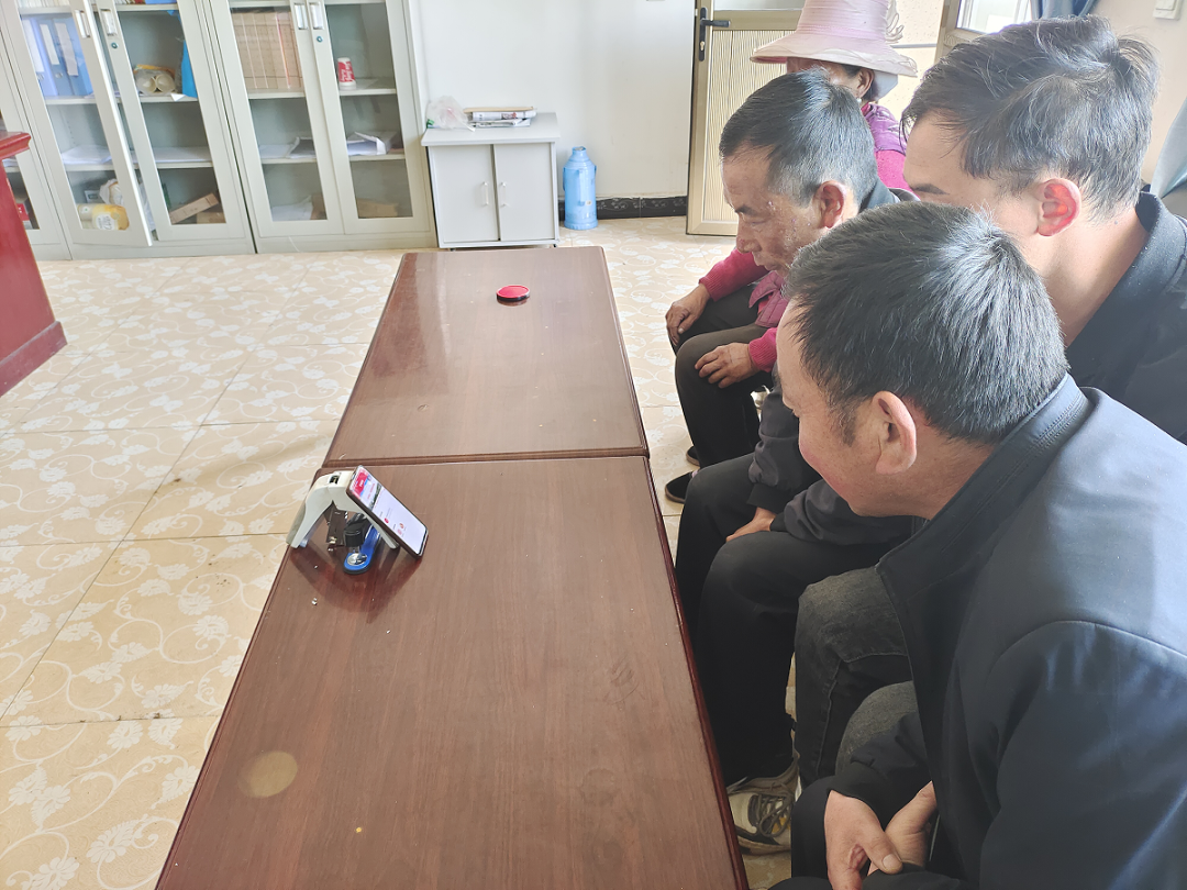 临潭县各级各部门组织收听收看全省“党课开讲啦”系列课程第一讲