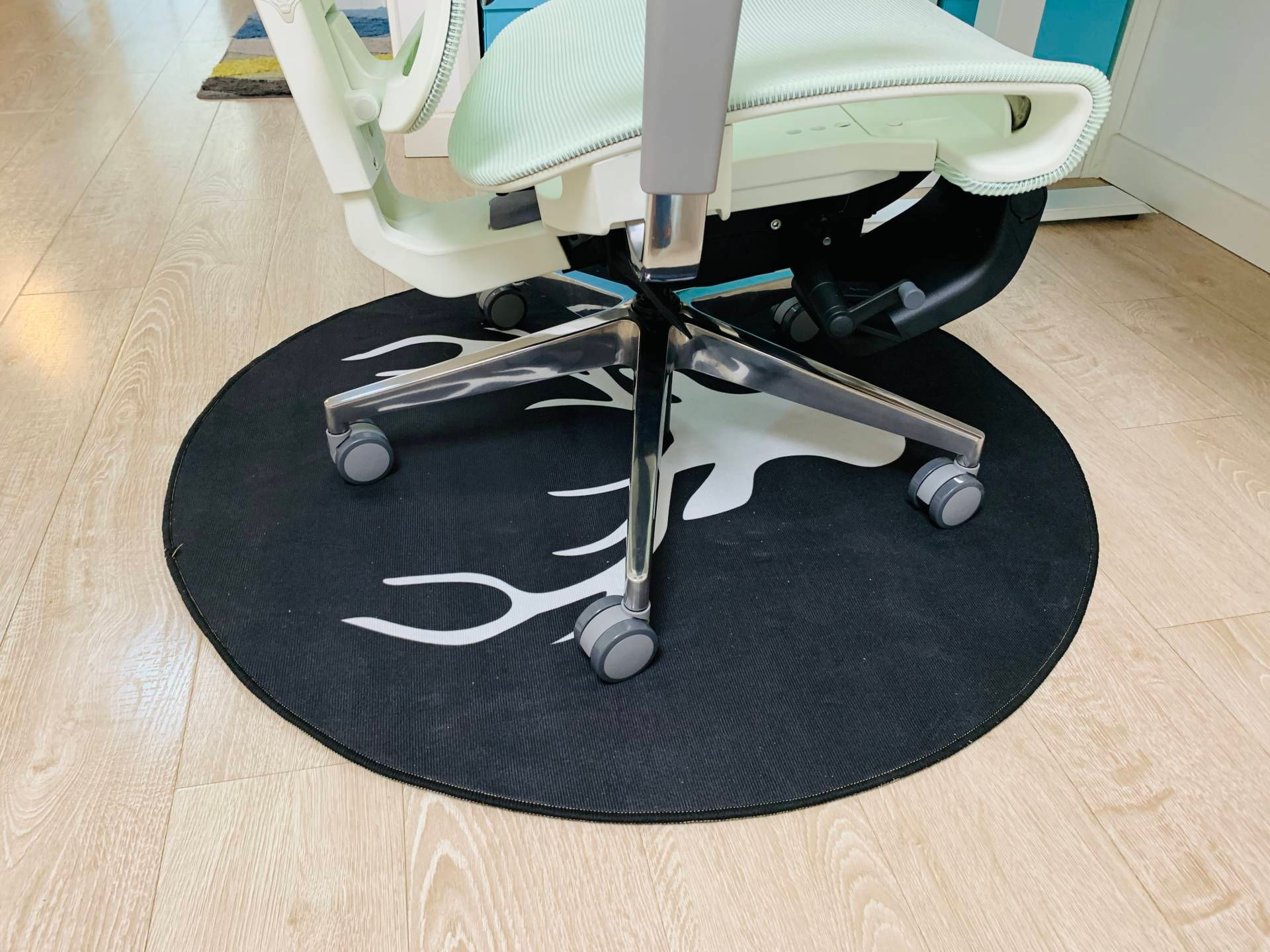 青少年入学礼，成长关键曲——达宝利D6人体工学椅开箱体验