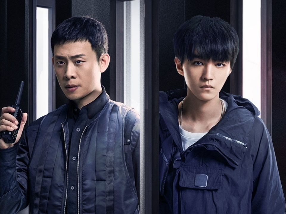 重生之门真相大白盗贼世家出身的庄耀柏是警察卧底死亡的背后另含隐情