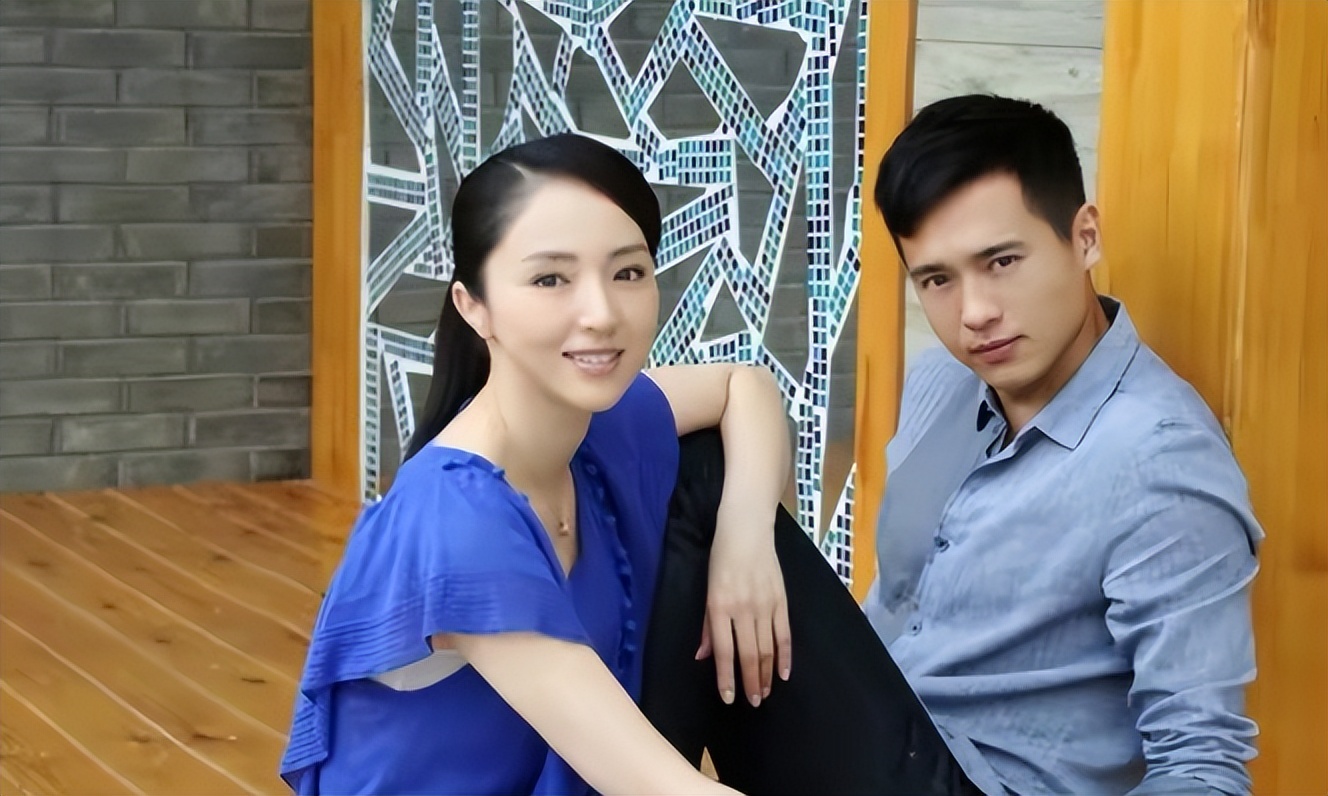 董璇高云翔离婚三年，两个人的生活，一个天上一个地下