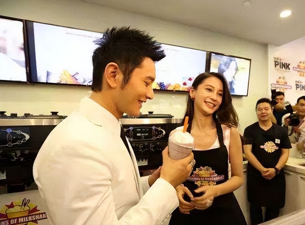 4元成本卖上千，火锅店人均500元，他们坑起粉丝来一点儿都不手软