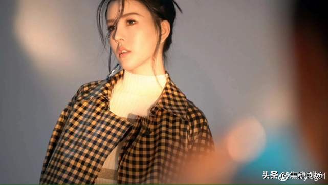 李靓蕾曝孙雨其结婚后，用裸露头像跟王力宏聊天，公开图片太直接