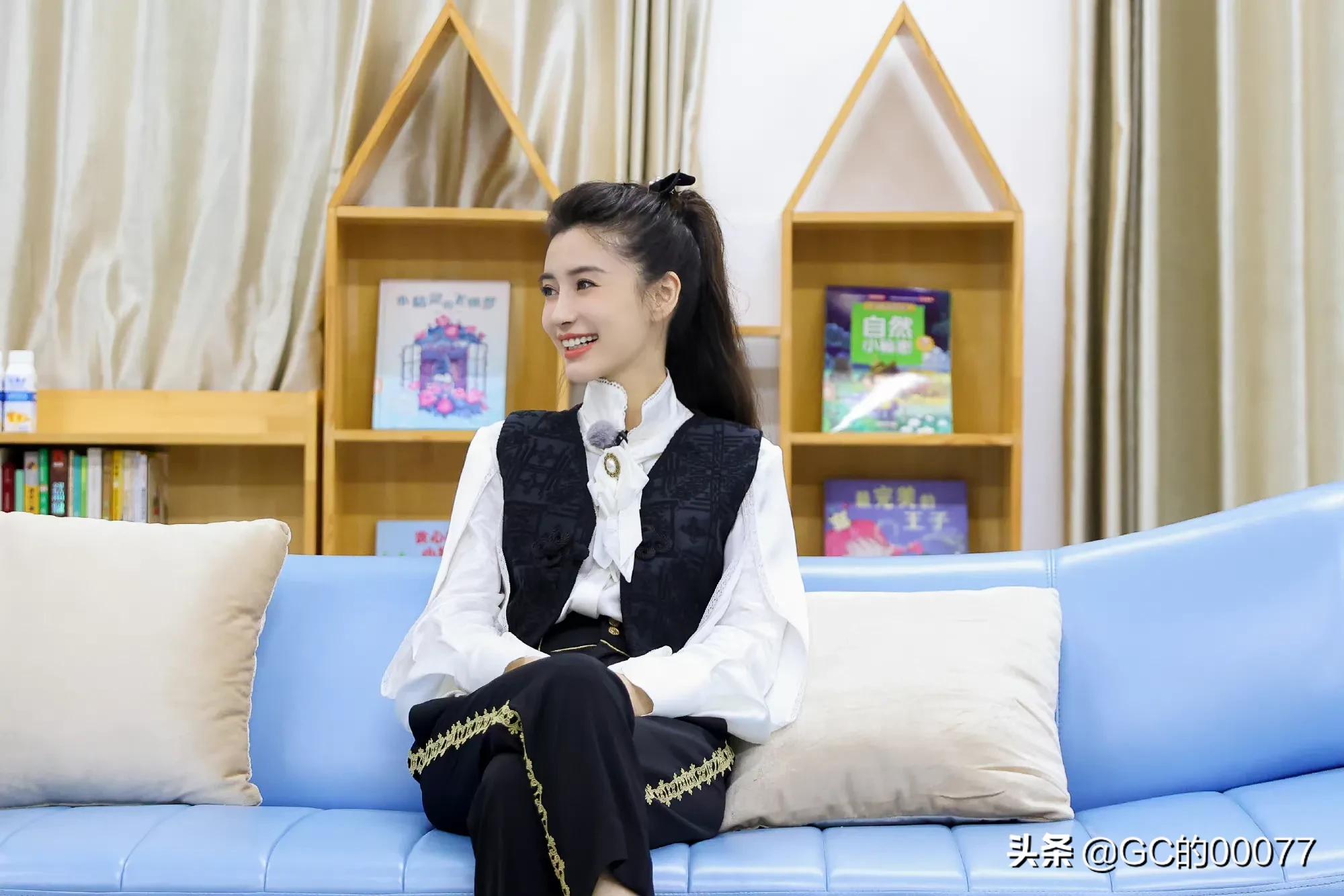 明星图片杨颖