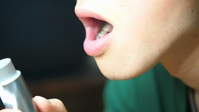 每天嗓子不舒服，这个智能电子小物件一秒解决