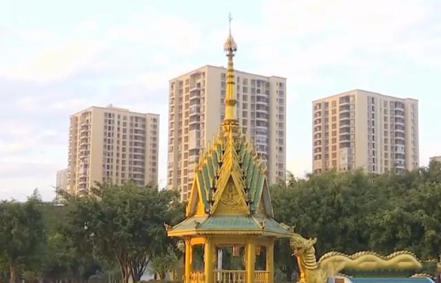 2017年三辆豪车去云南旅游，引起警方怀疑，全家12口多人判死刑