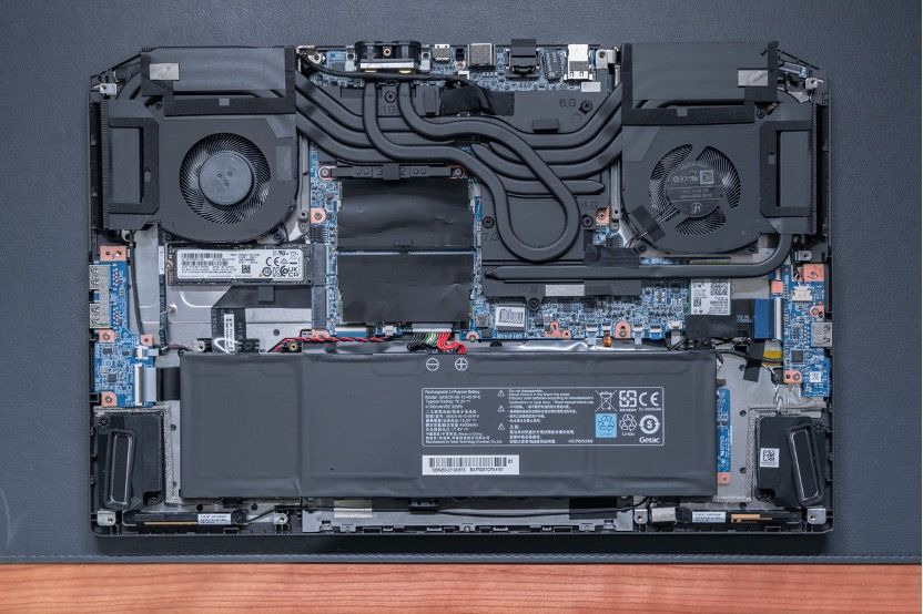 i9-12900H + RTX 3070 Ti 水冷超频游戏本有多强？机械师星辰 17 测评