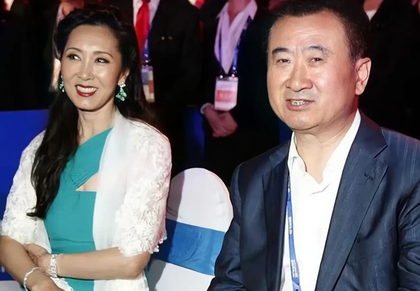 "万达之母"林宁:帮老公还债2000亿,王健林背后的女人有多牛?