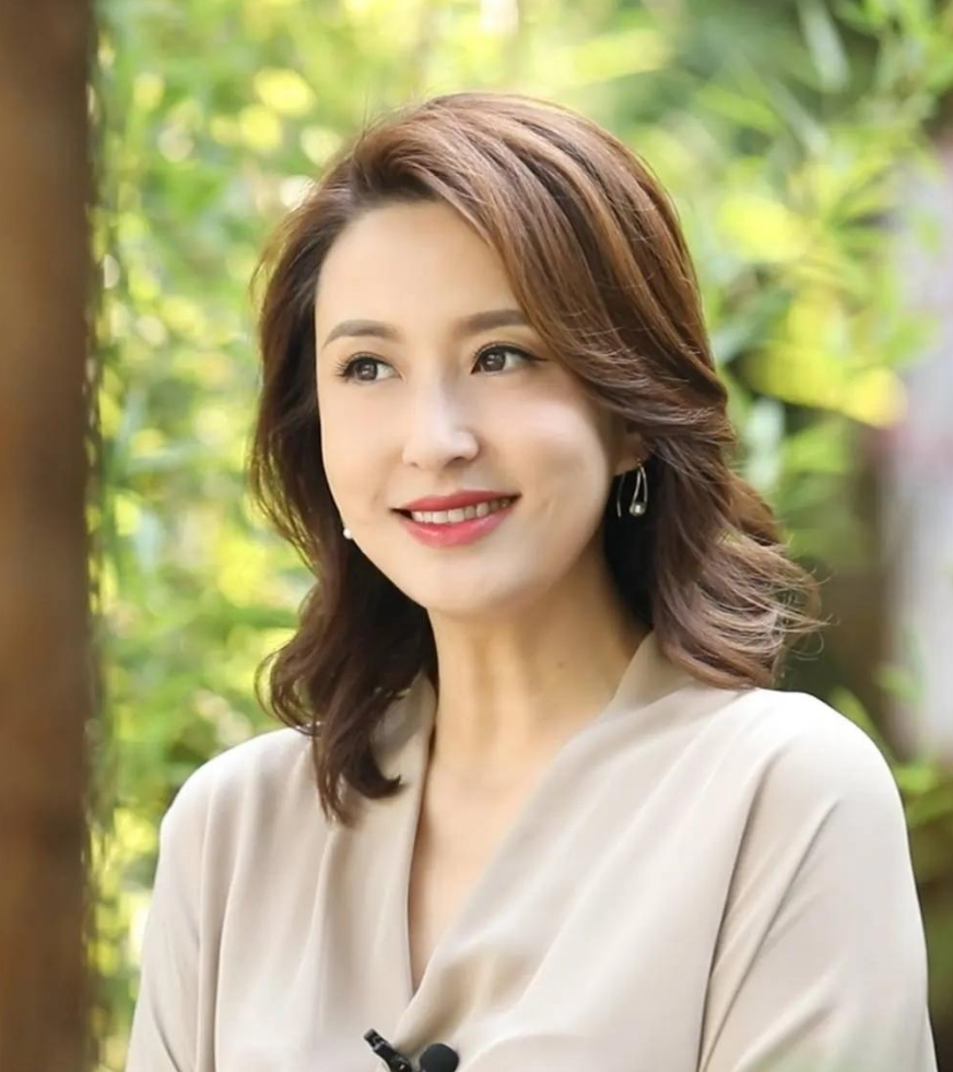 张蕾：被杨帆暗恋8年无果，嫁普通生意人生一子，为儿子操碎了心