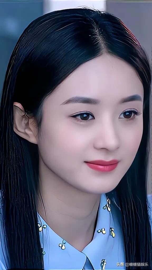 赵丽颖：清新秀丽，气质绝佳