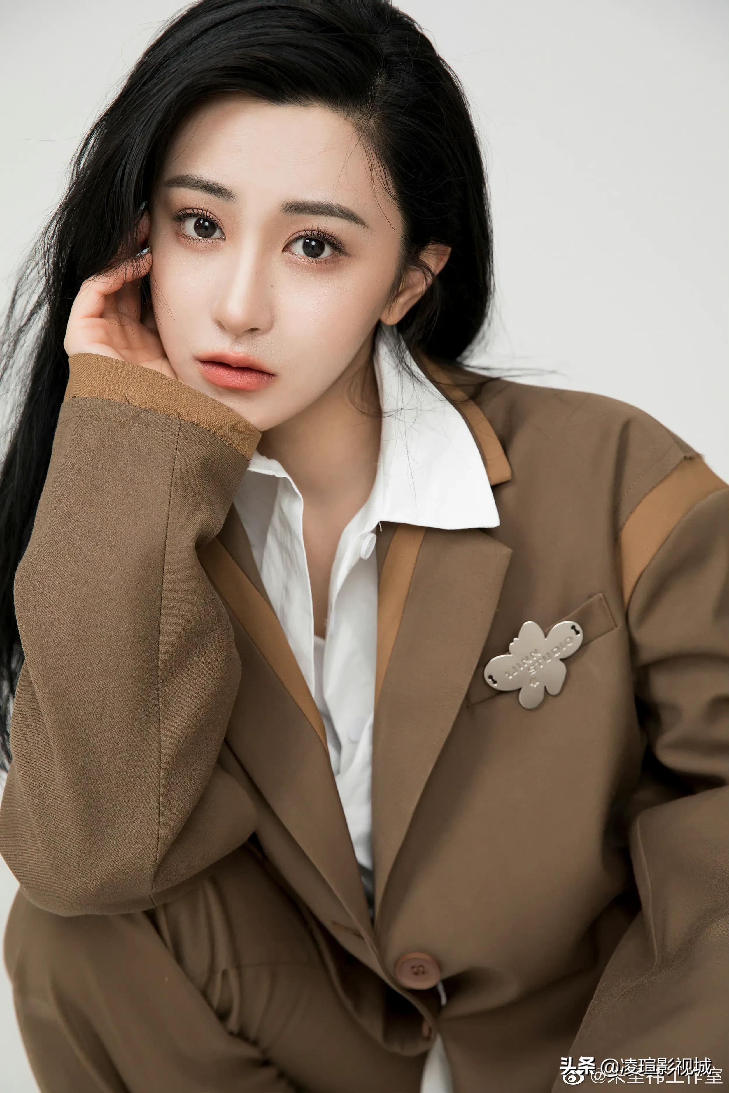 明星壁纸图片分享：朱圣祎（1）