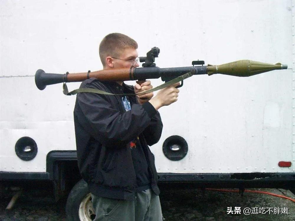 ս�������ж���Ǯ�����ڿ����Ͷ���˹��ս��������̽��һ��