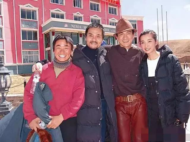 有种“整容”叫王宝强离婚，前妻马蓉变化不大，他却像换个人