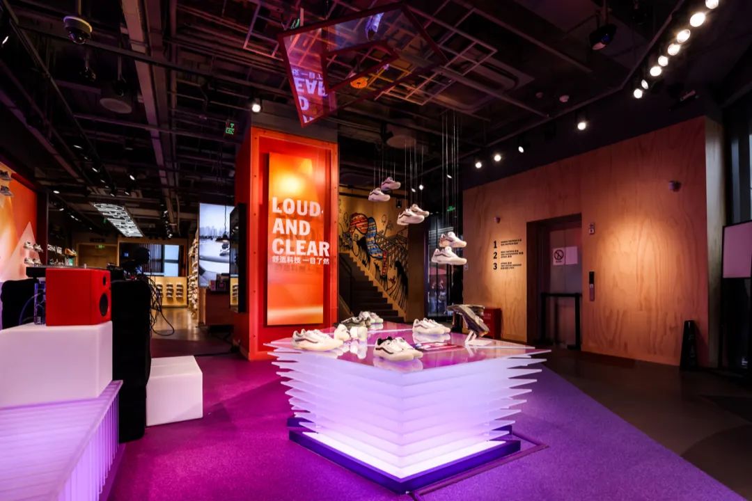 Z世代3.0时代，推动实体零售新招“沉浸式体验”卖场将成为新宠