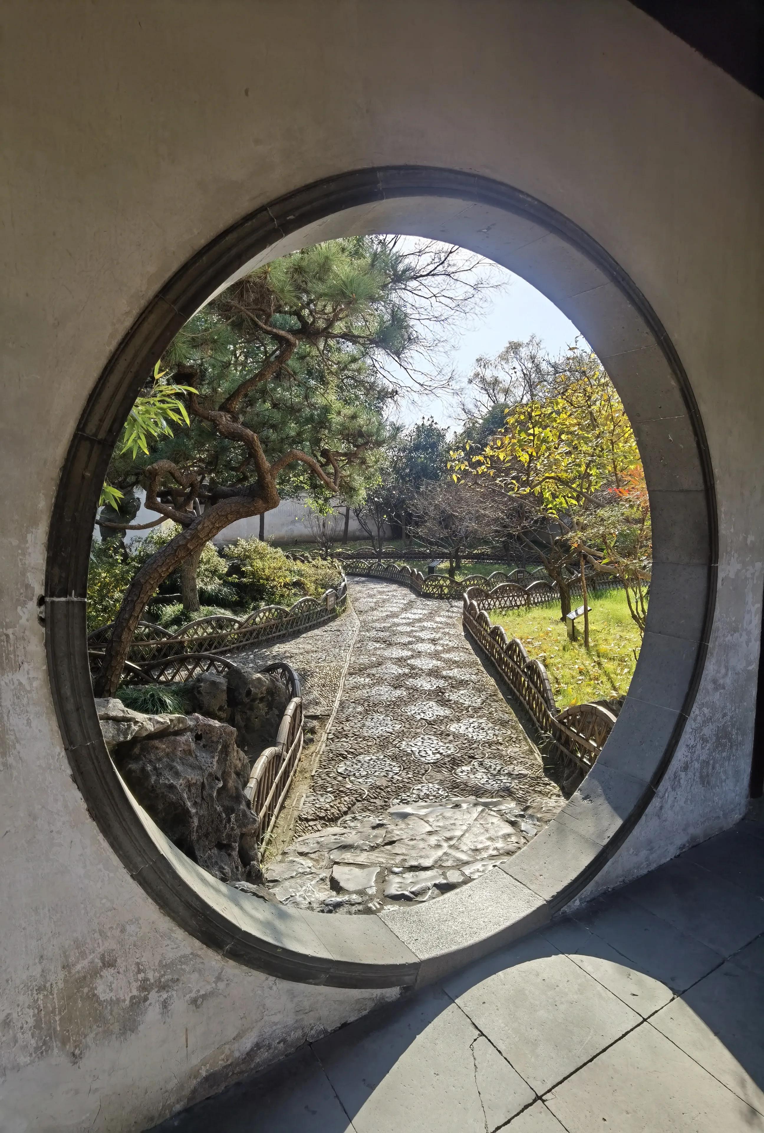 苏州浪漫爱情的主题园林(六)耦园漏窗欣赏