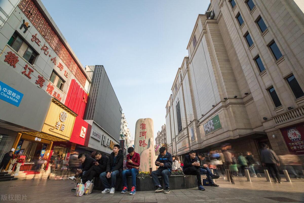 阜阳淮河路步行街图片