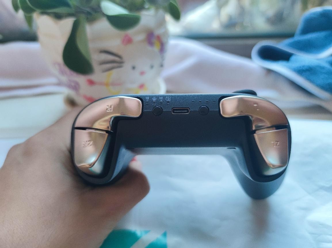 支持Switch、PC等多平台的谷粒金刚2 Pro手柄，不仅仅是更耐用