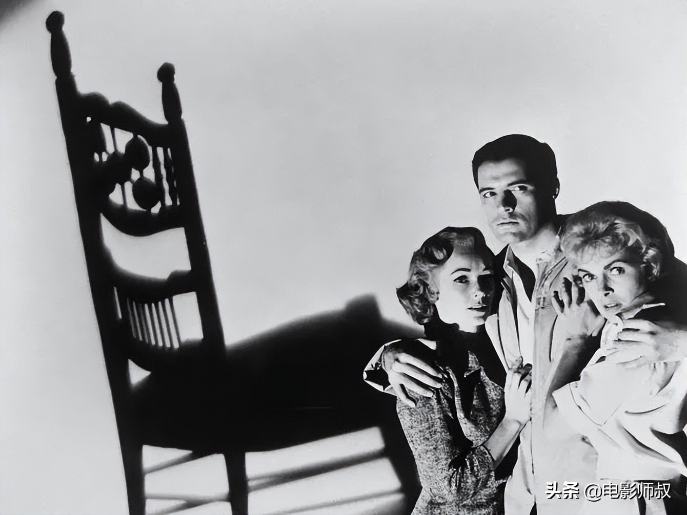 吓一次不过瘾，26部经典恐怖系列电影