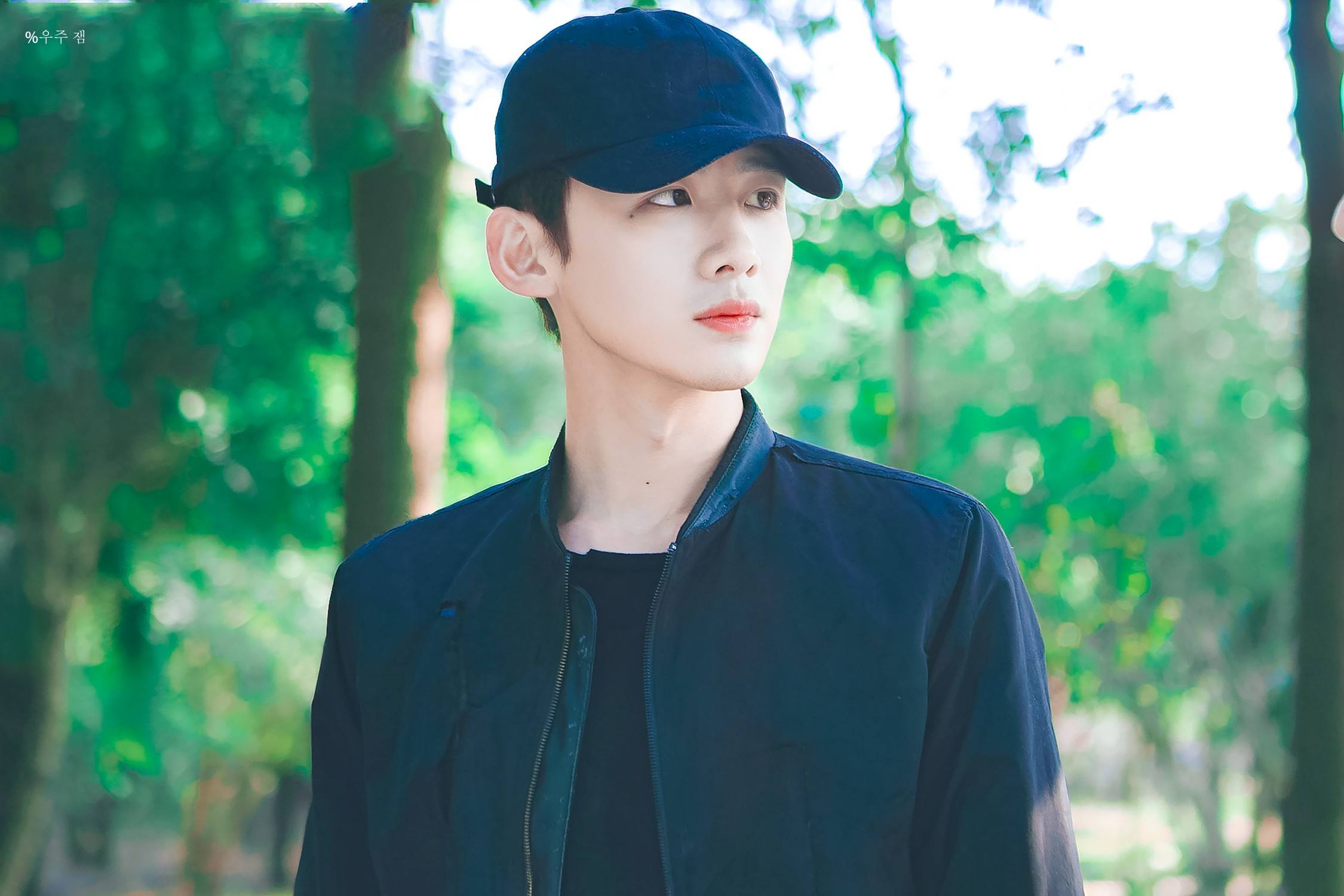 出道8年演过6次男主,首部作品就出圈,28岁白敬亭太幸运