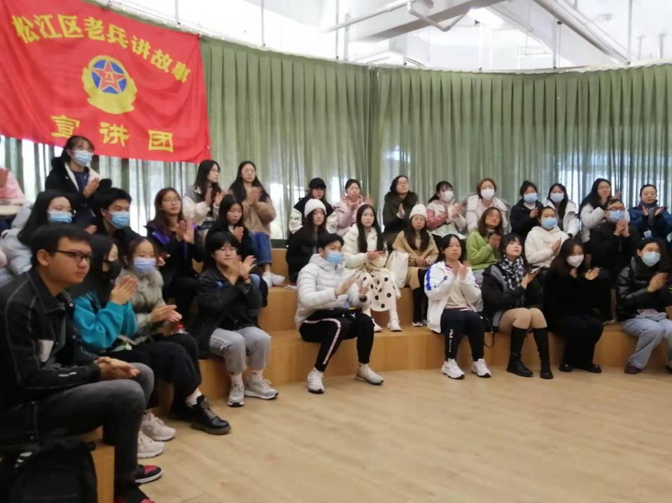 「原创」老兵走进贝页书店 宣讲老红军的故事 作者：司一良