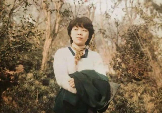 山東大漢冷凍亡妻，渴望30年后再續前緣，結果僅過4年就有了新歡