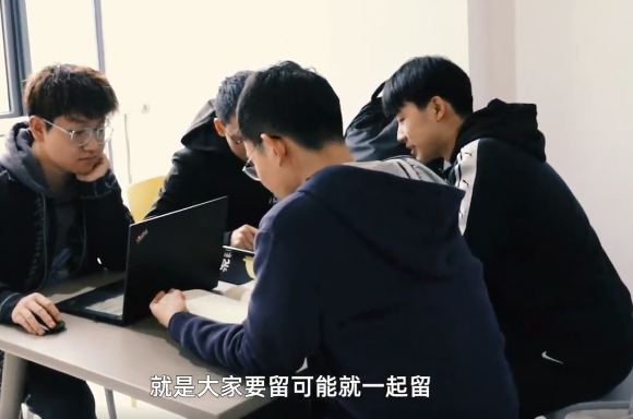 中南大学再现“神仙男寝”，全员本校直博，4人奖学金累计达20万