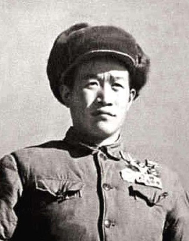 样板戏原型，靠化妆拿下南朝鲜第一军团，杨育才司令员的真实故事