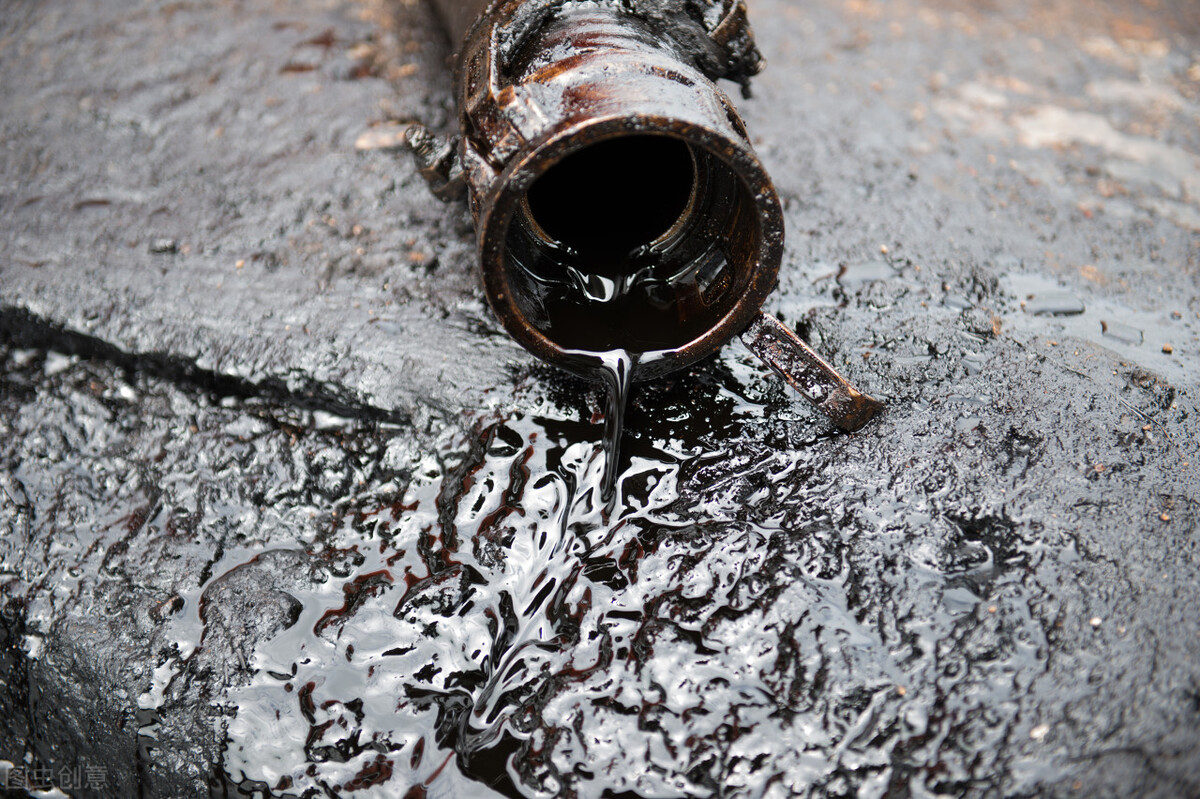 这话感觉说得没有毛病,什么情况下才能显现出石油短缺呢,那就是价格一